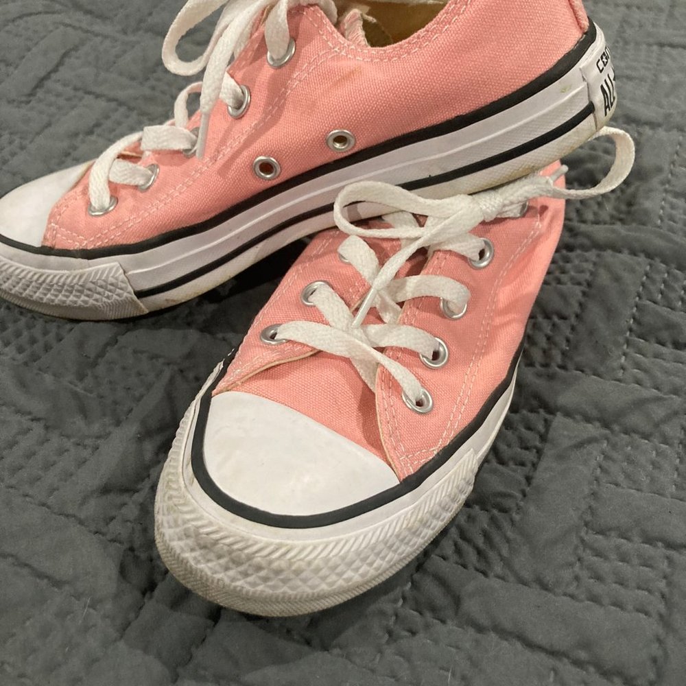 Converse - Picture 2 of 5